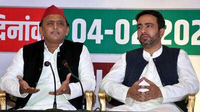 Samajwadi Party national president Akhilesh Yadav and Rashtriya Lok Dal chief Jayant Chaudhary are alliance partners. (FILE PHOTO)