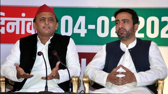 Samajwadi Party national president Akhilesh Yadav and Rashtriya Lok Dal chief Jayant Chaudhary are alliance partners. (FILE PHOTO)