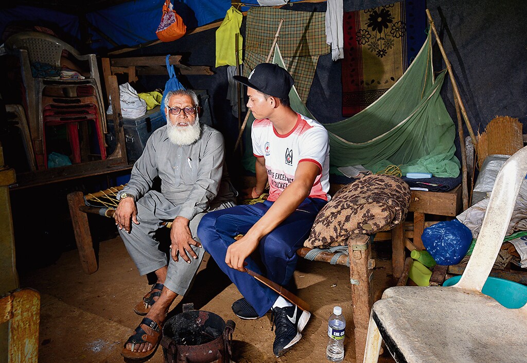 Inside a Muslim United Sports Club tent at Azad Maidan, similar to the ones Jaiswal lived in for three years. (HT Archives)