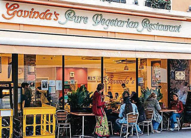 Even Indians who travel abroad often pick Indian restaurants instead of enjoying the local cuisine. (Alena Veasey / Shutterstock) Even Indians who travel abroad often pick Indian restaurants instead of enjoying the local cuisine. (Alena Veasey / Shutterstock)