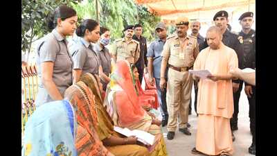 CM Yogi at the Janata Darbar in Gorakhpur. (HT)