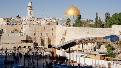 Foreign tourists are flocking to Israel's capital again, but the number of visitors has still not returned to pre-pandemic levels. (Pexels)