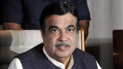 When contacted for a reaction over the issue, Vishwas Pathak, director, MSEB Holding Company said that ‘Mahagenco’ is just replacing two old plants with two new plants with advanced technology. He also added that the site is near to the coal mine allocated to Maharashtra in neighbouring Chhattisgarh and due to less expenditure on transport of coal, the state will get comparatively cheaper power. (HT PHOTO) When contacted for a reaction over the issue, Vishwas Pathak, director, MSEB Holding Company said that ‘Mahagenco’ is just replacing two old plants with two new plants with advanced technology. He also added that the site is near to the coal mine allocated to Maharashtra in neighbouring Chhattisgarh and due to less expenditure on transport of coal, the state will get comparatively cheaper power. (HT PHOTO)
