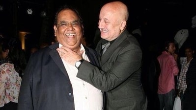 Anupam Kher shared a photo with his late friend Satish Kaushik. Anupam Kher shared a photo with his late friend Satish Kaushik.