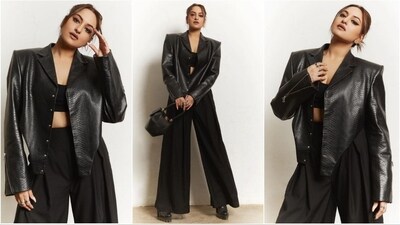 Sonakshi Sinha, apart from rejoicing in the success of her web series Dahaad, is also making waves in the fashion world. Her recent photoshoot stands as a testament to her impeccable style. The gorgeous actress, known for her love for power dressing, showcases her fashion prowess through her Instagram posts. In her latest shoot, she mesmerized her fans by donning a captivating all-black ensemble. (Instagram/@aslisona) Sonakshi Sinha, apart from rejoicing in the success of her web series Dahaad, is also making waves in the fashion world. Her recent photoshoot stands as a testament to her impeccable style. The gorgeous actress, known for her love for power dressing, showcases her fashion prowess through her Instagram posts. In her latest shoot, she mesmerized her fans by donning a captivating all-black ensemble. (Instagram/@aslisona)