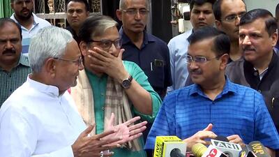 Bihar chief minister Nitish Kumar and his Delhi counterpart Arvind Kejriwal at the latter’s residence on Sunday. (ANI) Bihar chief minister Nitish Kumar and his Delhi counterpart Arvind Kejriwal at the latter’s residence on Sunday. (ANI)