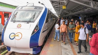 The Vande Bharat express at Guwahati Railway Station after arriving from New Jalpaiguri, Siliguri, on the test drive, in Guwahati, Sunday, May 21, 2023. (PTI) The Vande Bharat express at Guwahati Railway Station after arriving from New Jalpaiguri, Siliguri, on the test drive, in Guwahati, Sunday, May 21, 2023. (PTI)
