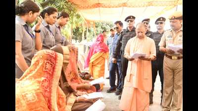 Chief minister Yogi Adityanath held Janta Darbar at Digvijaya nath auditorium in Gorakhnath on Monday. (HT PHOTO)
