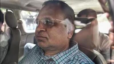 Former Delhi minister Satyendar Jain. (File) Former Delhi minister Satyendar Jain. (File)