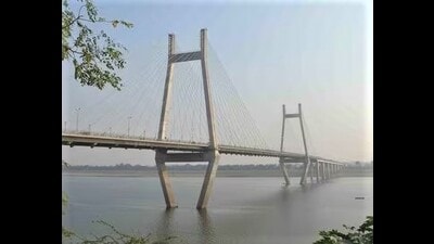 New Yamuna bridge in Prayagraj. (HT FILE PHOTO) New Yamuna bridge in Prayagraj. (HT FILE PHOTO)