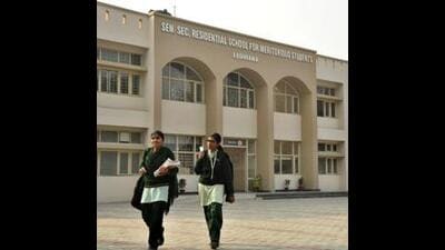 The candidates will get a monthly stipend of ₹7000 during the first year, ₹7700 during the second and ₹8050 during the third year. (HT File Photo) The candidates will get a monthly stipend of ₹7000 during the first year, ₹7700 during the second and ₹8050 during the third year. (HT File Photo)