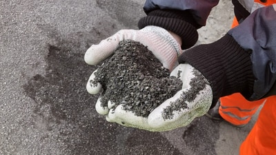 Enhanced weathering, achieved through the application of nutrient-rich rocks to soil, offers multiple benefits. (UNDO official website)