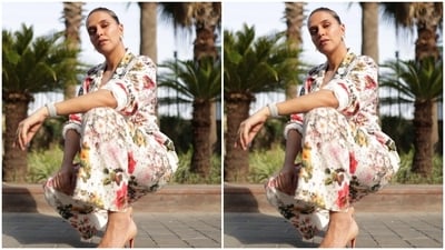 Neha opted for a minimal makeup look to complement her ensemble. In nude eyeshadow, mascara-laden eyelashes, drawn eyebrows, contoured cheeks and a shade of nude lipstick, Neha aced the look to perfection. (Instagram/@nehadhupia) Neha opted for a minimal makeup look to complement her ensemble. In nude eyeshadow, mascara-laden eyelashes, drawn eyebrows, contoured cheeks and a shade of nude lipstick, Neha aced the look to perfection. (Instagram/@nehadhupia)
