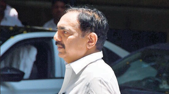 NCP leader Jayant Patil arrives at the Enforcement Directorate (ED) office after being summoned in connection with Infrastructure Leasing and Financial Services (IL & FS) scam, at Ballard Pier, in Mumbai on Monday. (Photo by Bhushan Koyande/HT Photo) (BHUSHAN KOYANDE / HT PHOTO)
