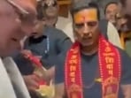 Akshay Kumar visited the Kedarnath temple recently.