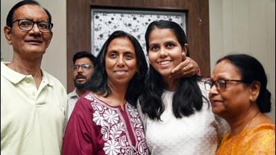26-year-old Ishita Kishore, who secured all India rank 1 in the UPSC civil services examination, with her family. (Sunil Ghosh/HT Photo) 26-year-old Ishita Kishore, who secured all India rank 1 in the UPSC civil services examination, with her family. (Sunil Ghosh/HT Photo)
