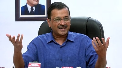 Desh bhar mein nikal raha hoon: Kejriwal's appeal to parties amid ordinance row Desh bhar mein nikal raha hoon: Kejriwal's appeal to parties amid ordinance row