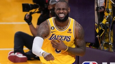 LeBron James (USA TODAY Sports via Reuters Con)
