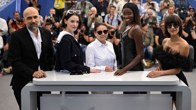 Hungarian film director and president of the Cinefondation jury Ildiko Enyedi (C) poses with jury members (from L) Israeli screenwriter and film director Shlomi Elkabetz, Canadian actor Charlotte Le Bon, French actor Karidja Toure and US-Iranian film director Ana Lily Amirpour during a photocall for the Short Films jury and Cinefondation at Cannes. Hungarian film director and president of the Cinefondation jury Ildiko Enyedi (C) poses with jury members (from L) Israeli screenwriter and film director Shlomi Elkabetz, Canadian actor Charlotte Le Bon, French actor Karidja Toure and US-Iranian film director Ana Lily Amirpour during a photocall for the Short Films jury and Cinefondation at Cannes.