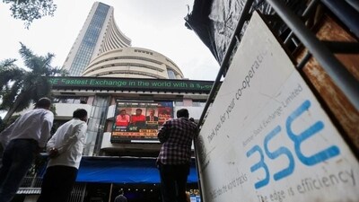 Sensex in green at over 62,000 points; Nifty rises over 18,300 (Reuters File) Sensex in green at over 62,000 points; Nifty rises over 18,300 (Reuters File)
