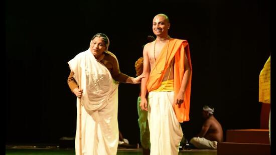 The play, ‘Mahabali’, directed by Manoj Sharma, was staged at the Sangeet Natak Akademi (SNA) on the sixth day of the 10-day-long Darpan Theatre Festival. (Sourced)