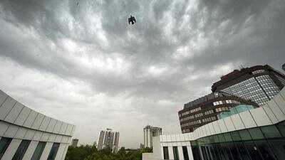 IMD has predicted a further dip in temperature on Thursday due to rain. (Sanjeev Verma/HT Photo) IMD has predicted a further dip in temperature on Thursday due to rain. (Sanjeev Verma/HT Photo)