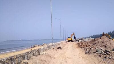 Mumbai, India - May 24, 2023: National Green Tribunal (NGT) asks Maharashtra Maritime Board (MMB) to show proof of Coastal Regulatory Zone (CRZ) nod for the construction of sea wall at Aksa Beach, at Malad (West), Mumbai, India, on Wednesday, May 24, 2023. (HT PHOTO) (Hindustan Times) Mumbai, India - May 24, 2023: National Green Tribunal (NGT) asks Maharashtra Maritime Board (MMB) to show proof of Coastal Regulatory Zone (CRZ) nod for the construction of sea wall at Aksa Beach, at Malad (West), Mumbai, India, on Wednesday, May 24, 2023. (HT PHOTO) (Hindustan Times)