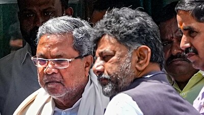 Siddaramaiah and DK Shivakumar. (PTI) Siddaramaiah and DK Shivakumar. (PTI)