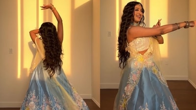 Woman dressed in lehenga choli dances to Sawaar Loon. (Instagram/@drisyareghuram) Woman dressed in lehenga choli dances to Sawaar Loon. (Instagram/@drisyareghuram)