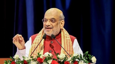 **EDS: IMAGE VIA PIB** Guwahati: Union Minister for Home Affairs and Cooperation Amit Shah addresses the gathering at the laying foundation ceremony of National Forensic Sciences University (NFSU), in Guwahati, Thursday, May 25, 2023. (PTI Photo) (PTI05_25_2023_000255B) (PTI) **EDS: IMAGE VIA PIB** Guwahati: Union Minister for Home Affairs and Cooperation Amit Shah addresses the gathering at the laying foundation ceremony of National Forensic Sciences University (NFSU), in Guwahati, Thursday, May 25, 2023. (PTI Photo) (PTI05_25_2023_000255B) (PTI)