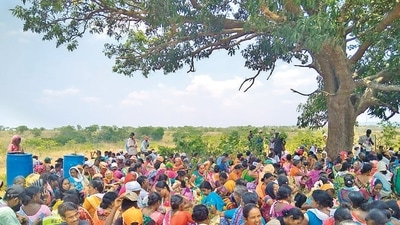 Villagers of Barsu and Solgaon of Rajapur taluka in Ratnagiri district of Konkan region stage a protest against the upcoming oil refinery project, in Ratnagiri, India, on Tuesday, April 25, 2023. (HT Photo) Villagers of Barsu and Solgaon of Rajapur taluka in Ratnagiri district of Konkan region stage a protest against the upcoming oil refinery project, in Ratnagiri, India, on Tuesday, April 25, 2023. (HT Photo)