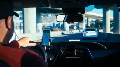 Many reacted to the tweet about cab fare in Bengaluru and posted that they relate to it. (Unsplash/@Paul Hanaoka) Many reacted to the tweet about cab fare in Bengaluru and posted that they relate to it. (Unsplash/@Paul Hanaoka)