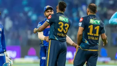 Rohit Sharma with Hardik Pandya (IPL) Rohit Sharma with Hardik Pandya (IPL)