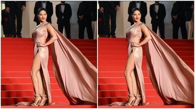 In matching stilettos, hair slicked into a bun and bright makeup, Sunny looked gorgeous at the red carpet. (Instagram/@sunnyleone) In matching stilettos, hair slicked into a bun and bright makeup, Sunny looked gorgeous at the red carpet. (Instagram/@sunnyleone)