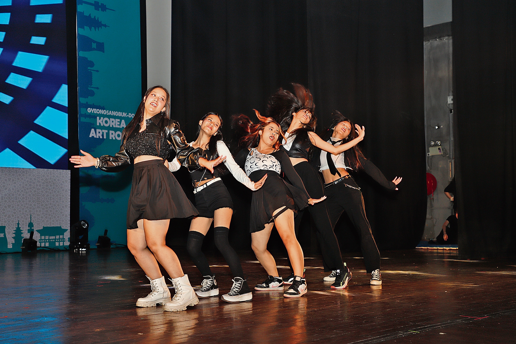 Indian K-Pop group, Girl Crush danced to a medley of popular K-Pop numbers. Indian K-Pop group, Girl Crush danced to a medley of popular K-Pop numbers.
