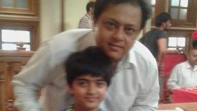 Saud Mansuri has talked about working with Nitesh Pandey.