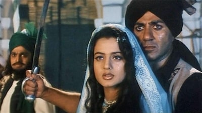Sunny Deol and Ameesha Patel in a still from Gadar: Ek Prem Katha. Sunny Deol and Ameesha Patel in a still from Gadar: Ek Prem Katha.