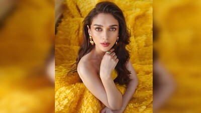Aditi Rao Hydari's gown has been created by international fashion designer Michael Cinco and her look was put together by celebrity stylist Sanam Ratansi. (Instagram/@aiditraohydari) Aditi Rao Hydari's gown has been created by international fashion designer Michael Cinco and her look was put together by celebrity stylist Sanam Ratansi. (Instagram/@aiditraohydari)