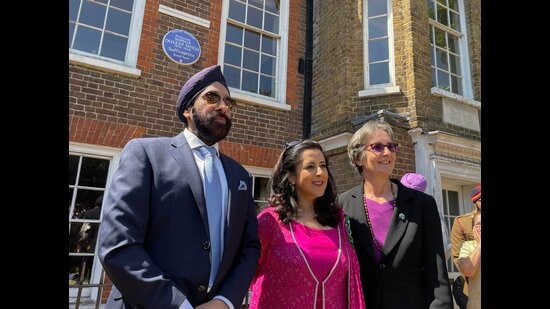 Author of Princess Sophia’s biography Anita Anand (C) and British-Sikh historian Peter Bance (L) at the unveiling of the plaque to commemorate Princess Sophia Duleep Singh in London. (PTI)