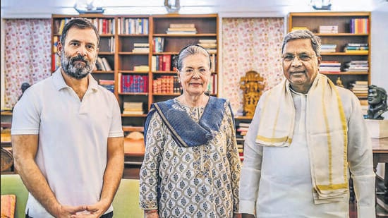 Karnataka chief minister Siddaramaiah meets former Congress president Sonia Gandhi and party leader Rahul Gandhi, in New Delhi, on Friday. (PTI)