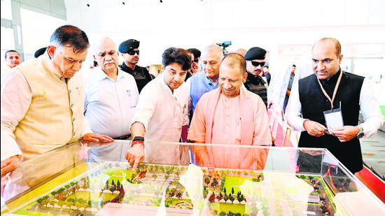 Union minister for civil aviation Jyotiraditya Scindia with Uttar Pradesh chief minister Yogi Adityanath at the terminal inauguration in the Chakeri area of Kanpur on Friday. (HT photo)