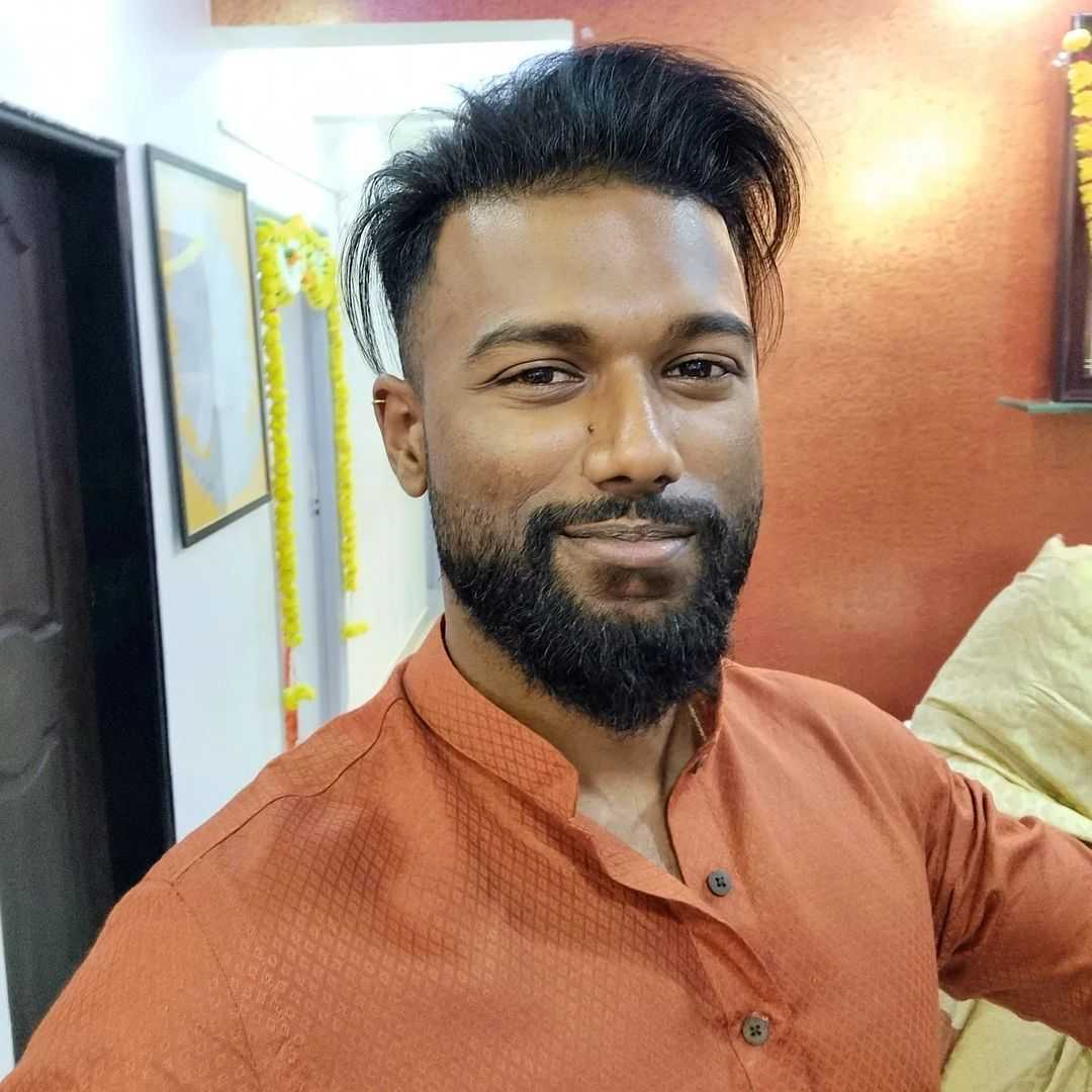 Karthik Pillay Karthik Pillay