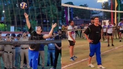 Akshay Kumar played volleyball with the police staff. Akshay Kumar played volleyball with the police staff.