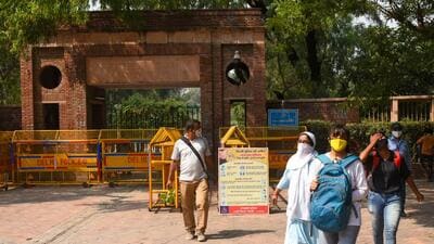 During the AC meeting on Friday, DU vice-chancellor Yogesh Singh said, “Those who laid the foundation to break India have no place being a part of the syllabus. (HT Photo) During the AC meeting on Friday, DU vice-chancellor Yogesh Singh said, “Those who laid the foundation to break India have no place being a part of the syllabus. (HT Photo)