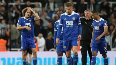 Leicester City's Wout Faes, Youri Tielemans and assistant manager Craig Shakespeare (REUTERS)