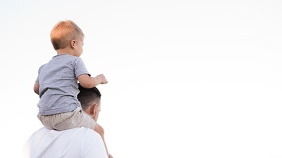Offer a warning or countdown: If you need your child to transition from one activity to another, give them a warning or a countdown. For example, say, "In five minutes, we'll be leaving the playground," or "You have ten more minutes to play before it's bath time." This gives them a chance to mentally prepare for the change and reduces resistance. (Unsplash) Offer a warning or countdown: If you need your child to transition from one activity to another, give them a warning or a countdown. For example, say, "In five minutes, we'll be leaving the playground," or "You have ten more minutes to play before it's bath time." This gives them a chance to mentally prepare for the change and reduces resistance. (Unsplash)