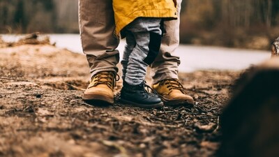 Set clear expectations: Clearly communicate your expectations and rules to your child in a calm and consistent manner. Make sure they understand what behaviour is acceptable and what is not. (Unsplash) Set clear expectations: Clearly communicate your expectations and rules to your child in a calm and consistent manner. Make sure they understand what behaviour is acceptable and what is not. (Unsplash)