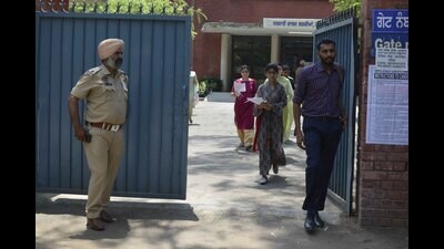 Candidates come out of an exam centre after appearing for UPSC Preliminary examination in Ludhiana on Sunday. (Manish/HT) Candidates come out of an exam centre after appearing for UPSC Preliminary examination in Ludhiana on Sunday. (Manish/HT)