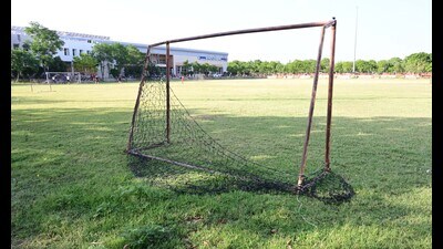 With torn nets, broken benches and construction material all across, the stadium is in a sorry state. (Keshav Singh/HT) With torn nets, broken benches and construction material all across, the stadium is in a sorry state. (Keshav Singh/HT)