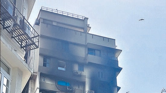 The fire broke out in two flats on the 12th floor of the 15-storeyed Breach Candy apartments on Bhulabhai Desai Road on Sunday.